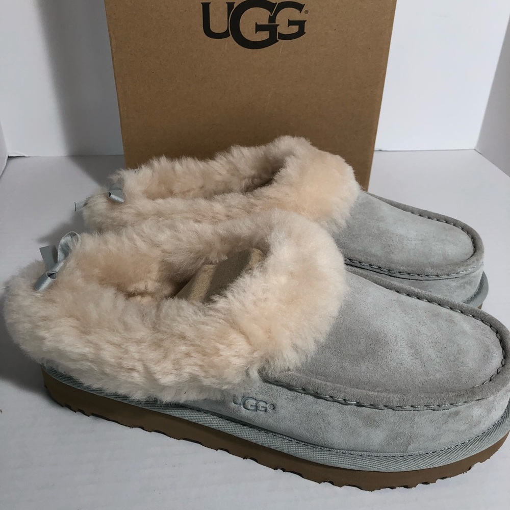 Ugg Grove moccasin slippers gray nib size *RARE* - Picture 2 of 8